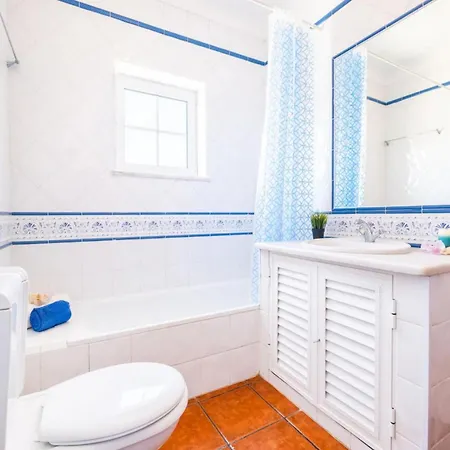 فيلة Fantastic Villa With Heatable Pool Jacuzzi And Bbq