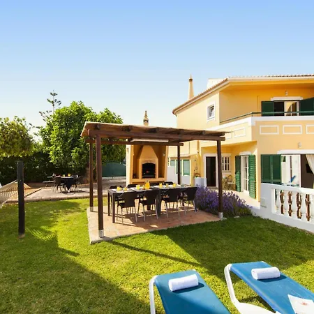 Fantastic Villa With Heatable Pool Jacuzzi And Bbq * بورتيماو